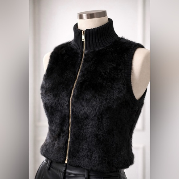 💎 REAL Rabbit Fur Zip Vest | Lauren Hansen | Rabbit Fur- Black - Picture 2 of 4